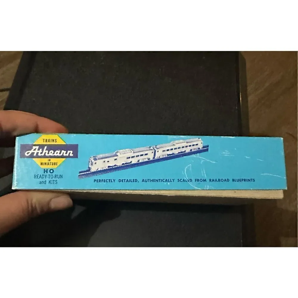 Vintage HO Athearn Bachman Coal Hopper CP Rail Train Car With Box